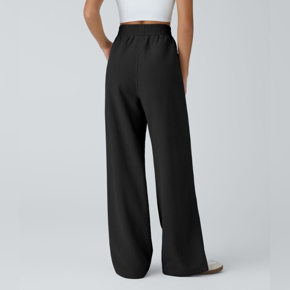 HALARA Black Wide Leg Pants - Picture 2 of 6